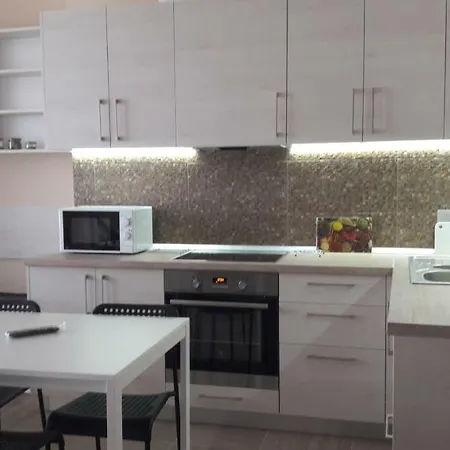 10 Fontana House Santorini Hostel Odesa